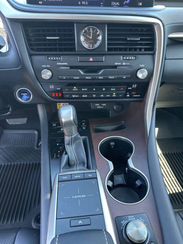 2022 Lexus RX 450h