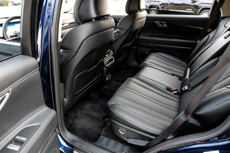 2025 Genesis GV80 2.5T Standard