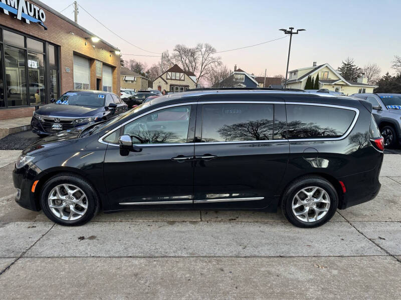 2017 Chrysler Pacifica Limited
