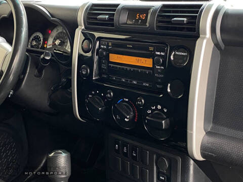 2010 Toyota FJ Cruiser