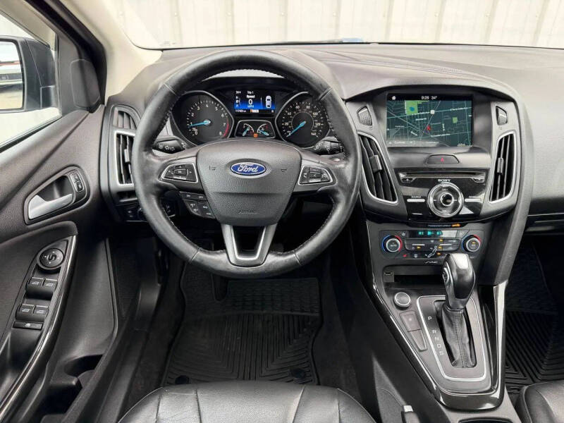 2017 Ford Focus Titanium