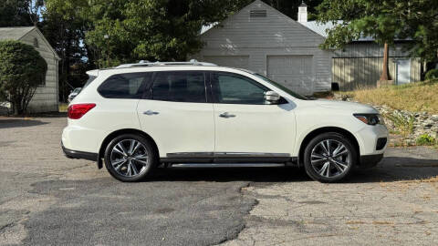 2018 Nissan Pathfinder Platinum