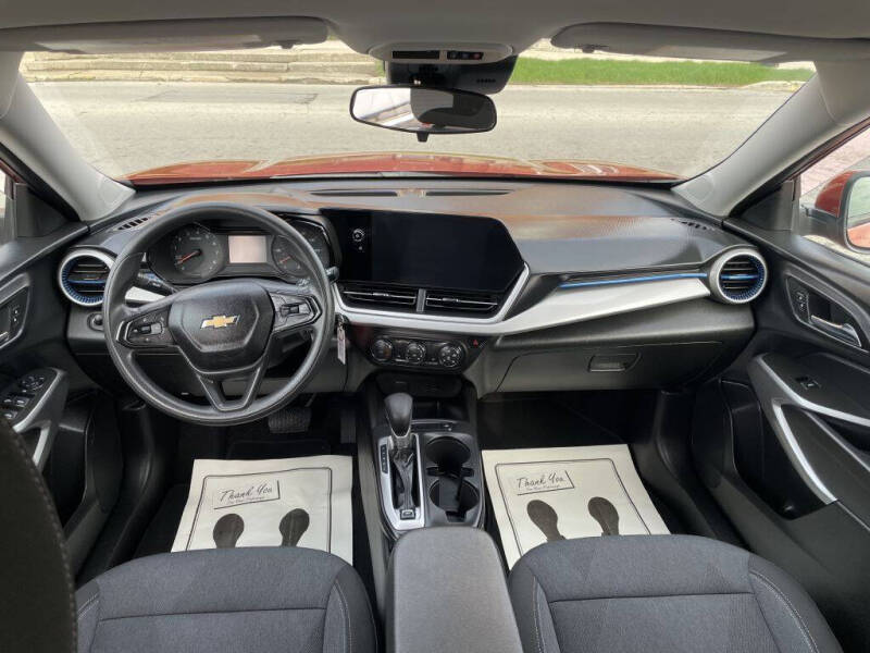 2024 Chevrolet Trax LS