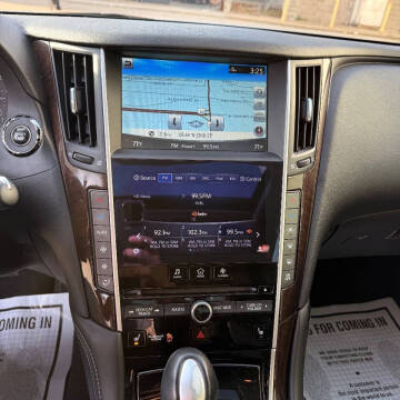 2014 Infiniti Q50 Hybrid Sport