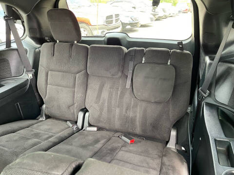 2015 Dodge Grand Caravan SE