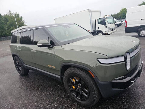 2022 Rivian R1S Launch Edition