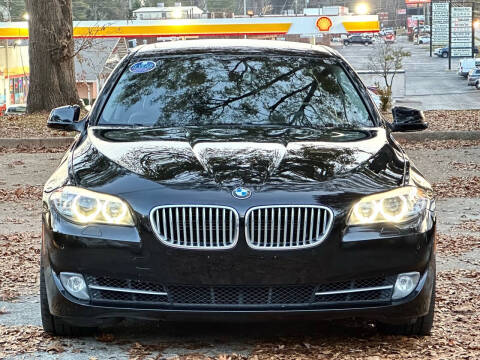 2011 BMW 5 Series 550i xDrive