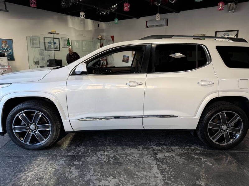 2018 GMC Acadia Denali