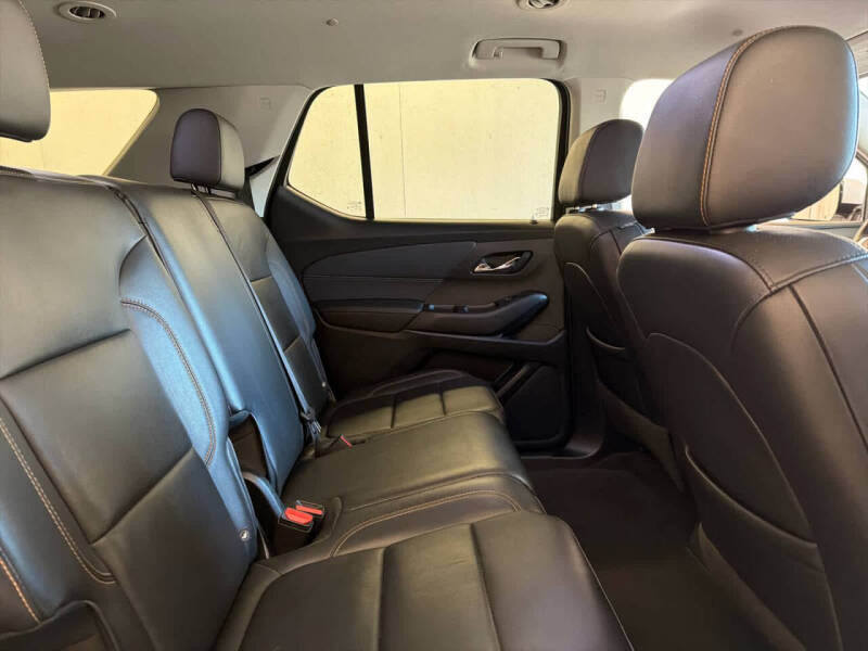 2020 Chevrolet Traverse LT Leather