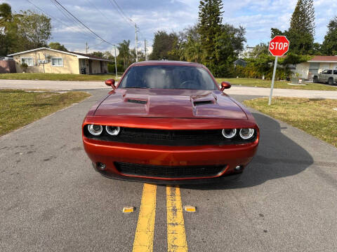 2020 Dodge Challenger SXT