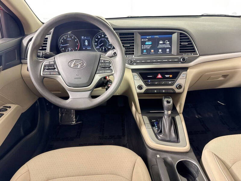 2018 Hyundai Elantra