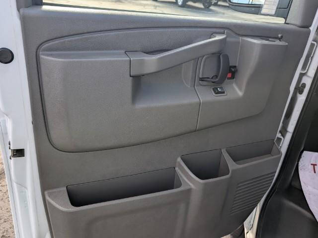 2021 Chevrolet Express 2500