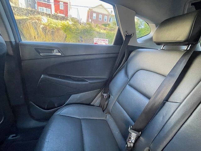 2017 Hyundai Tucson SE Plus