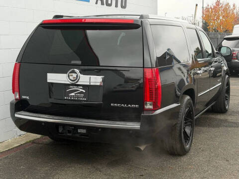 2010 Cadillac Escalade ESV Premium