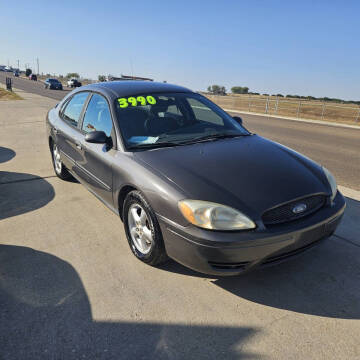 2004 Ford Taurus