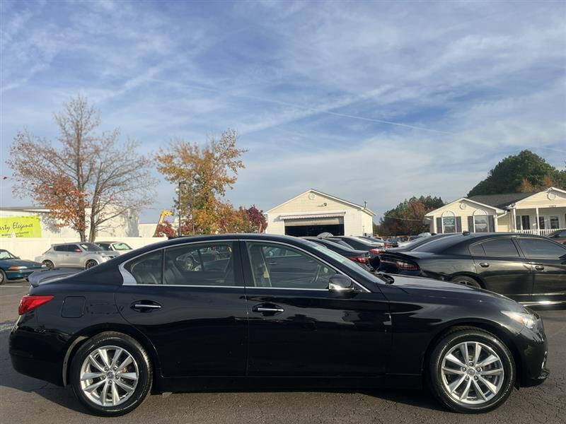 2017 Infiniti Q50 2.0T