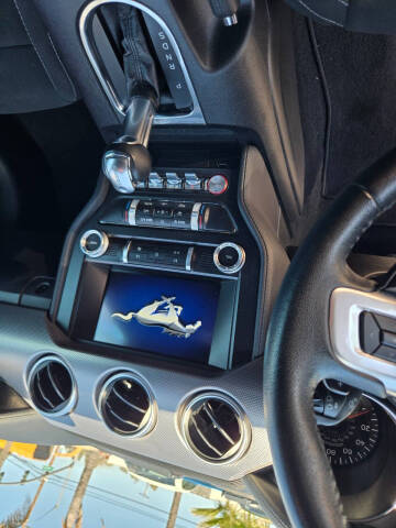 2020 Ford Mustang EcoBoost Premium