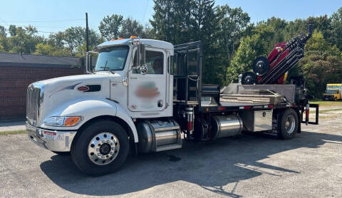 2022 Peterbilt 337