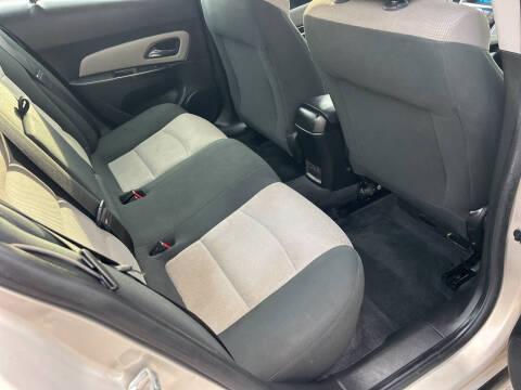 2012 Chevrolet Cruze LS