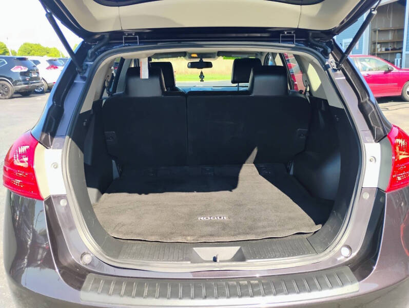 2012 Nissan Rogue SV w/SL Package