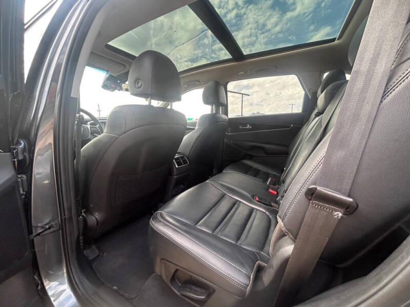 2020 Kia Sorento EX V6