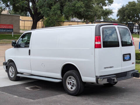 2024 GMC Savana 2500