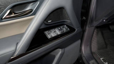 2025 Lexus LX 700h Overtrail