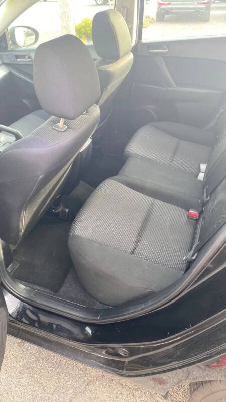 2013 Mazda MAZDA3 i Touring
