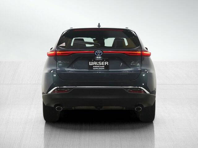 2021 Toyota Venza XLE