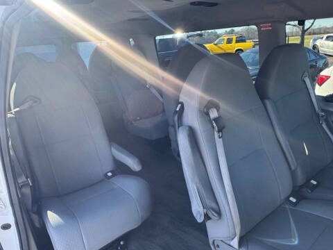 2012 Ford E-Series E-350 SD