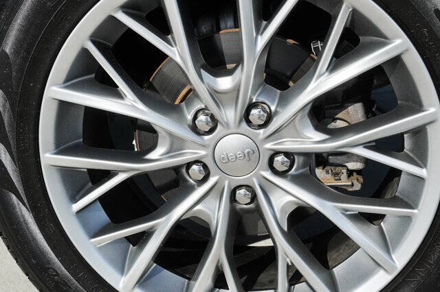 2023 Jeep Grand Cherokee Summit