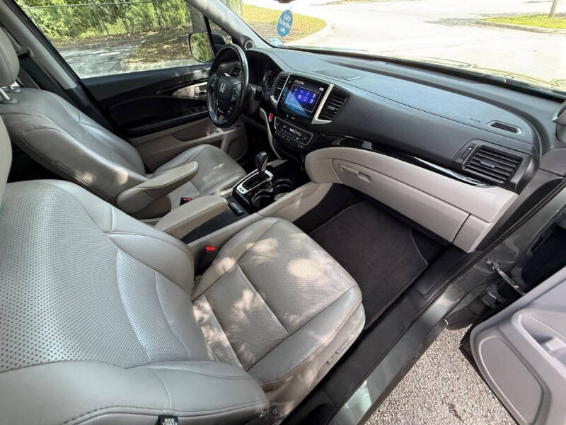 2017 Honda Ridgeline RTL-E