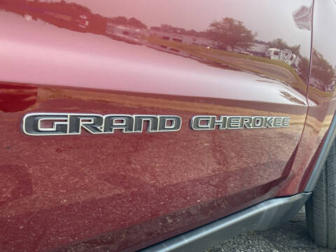 2017 Jeep Grand Cherokee Laredo