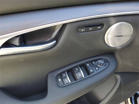 2025 Infiniti QX50 Luxe