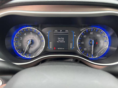 2017 Chrysler Pacifica Touring-L