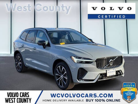 2025 Volvo XC60 B5 Plus Dark Theme