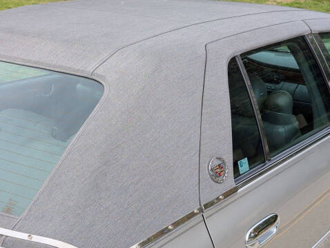 2005 Cadillac DeVille