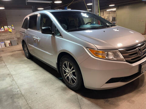 2011 Honda Odyssey for sale at RIVERSIDE AUTO SALES in Sioux City IA