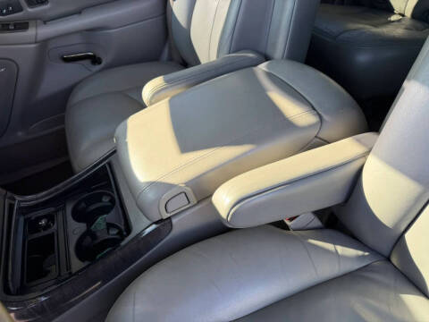 2005 GMC Yukon Denali