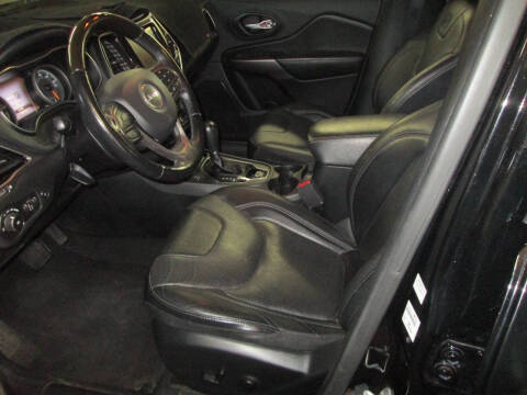 2019 Jeep Cherokee Overland