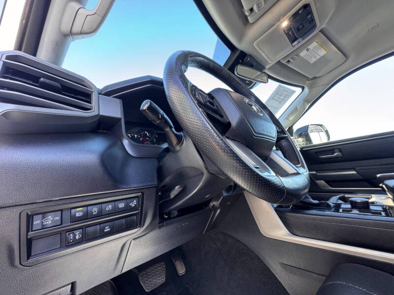 2023 Toyota Tundra SR5