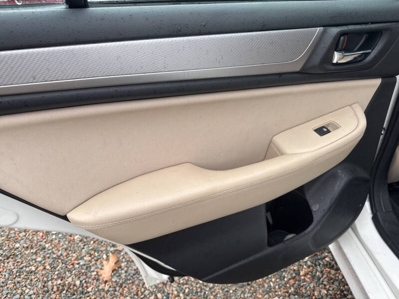 2015 Subaru Legacy 2.5i Premium