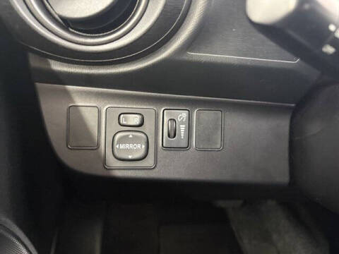 2016 Toyota Prius c One