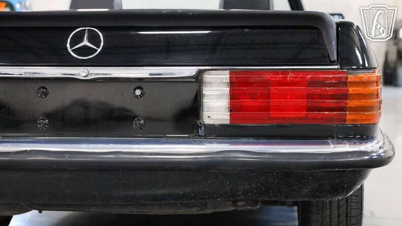 1984 Mercedes-Benz 500-Class