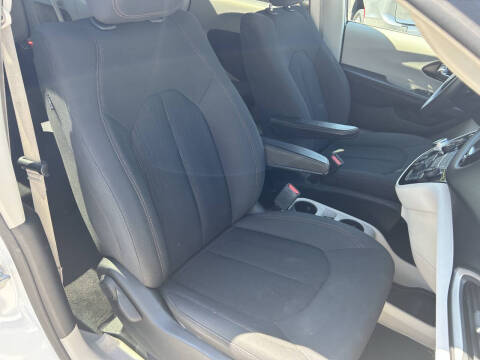 2018 Chrysler Pacifica L