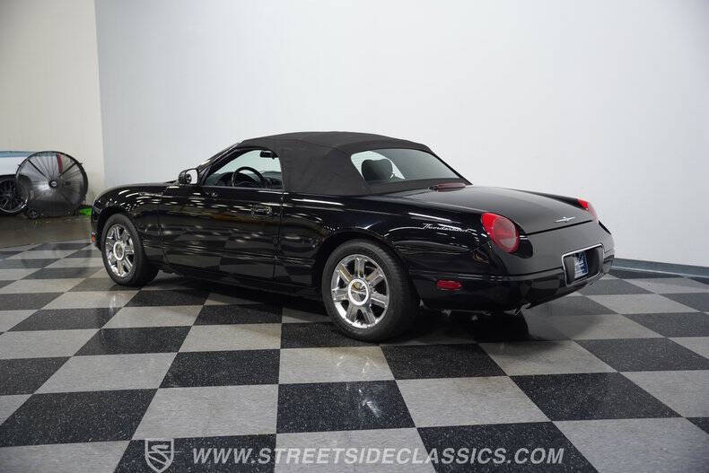 2005 Ford Thunderbird Deluxe