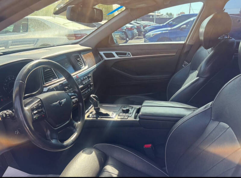 2017 Genesis G80