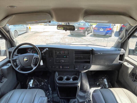 2020 Chevrolet Express 2500