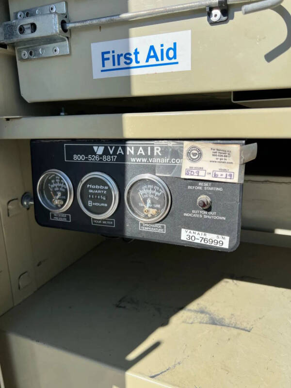 2011 Freightliner M2 106