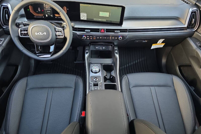 2025 Kia Sorento Hybrid EX